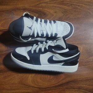 AIR JORDAN'S NIKE 1 LOW SE GS
